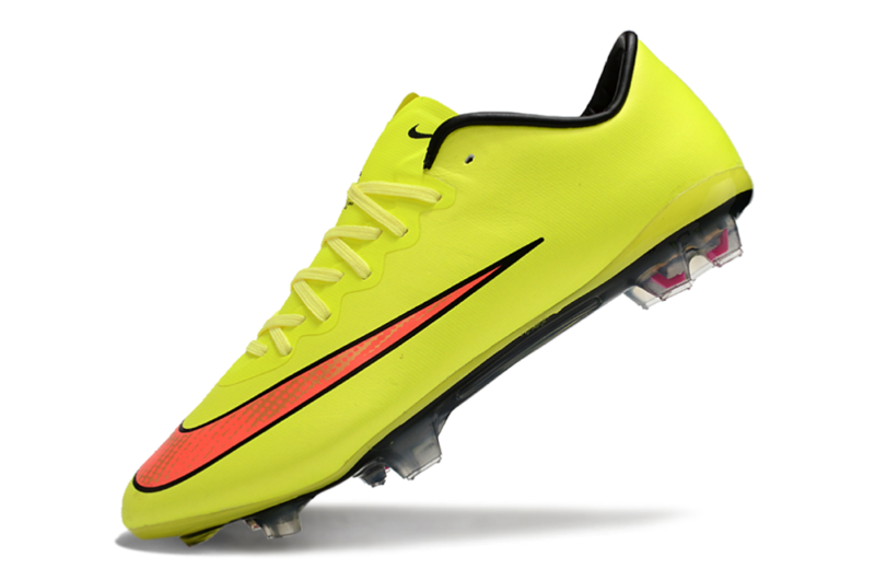 NIKE MERCURIAL