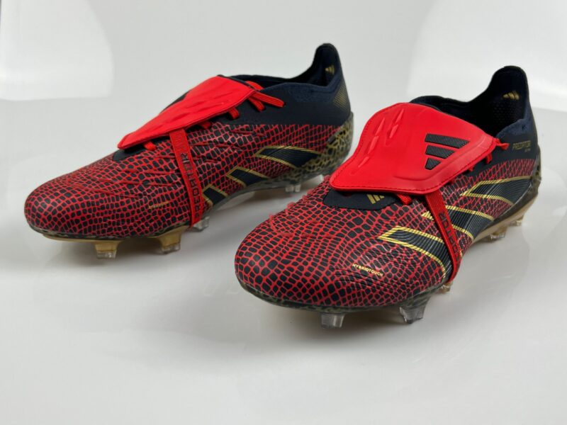 ADIDAS PREDATOR