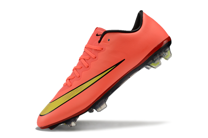 NIKE MERCURIAL